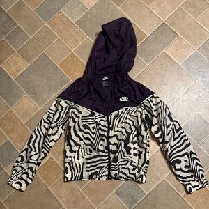Nike zip up jacket, Girls size Lg